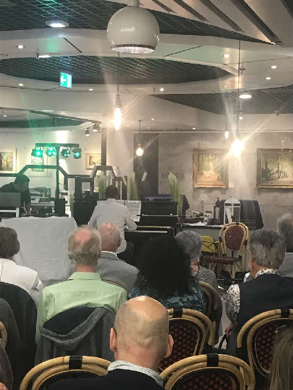 Er�ffnung Galerie Brasserie Sa 13.05.2023